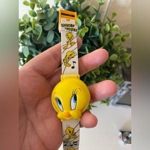 Working Looney Tunes Armitron Musical Pop-up Tweety Watch 1997 Needs Battery